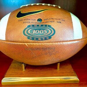 Auburn official game Nike 3005 football